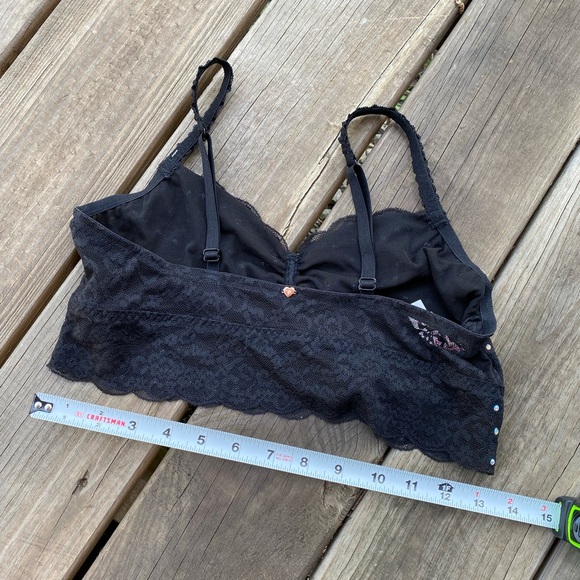 VS pink sparkly lace mesh bra - Picture 7 of 9